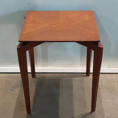 Mesa auxiliar estilo italiano madera de caoba maux_31