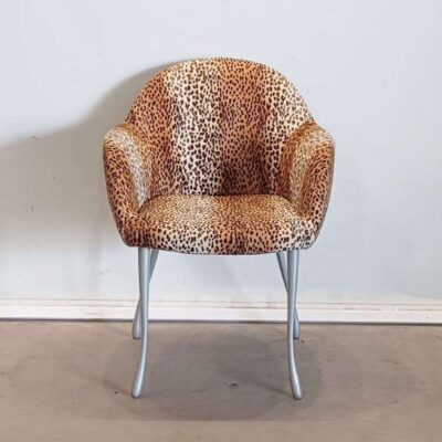 Animal print velvet chair but_28
