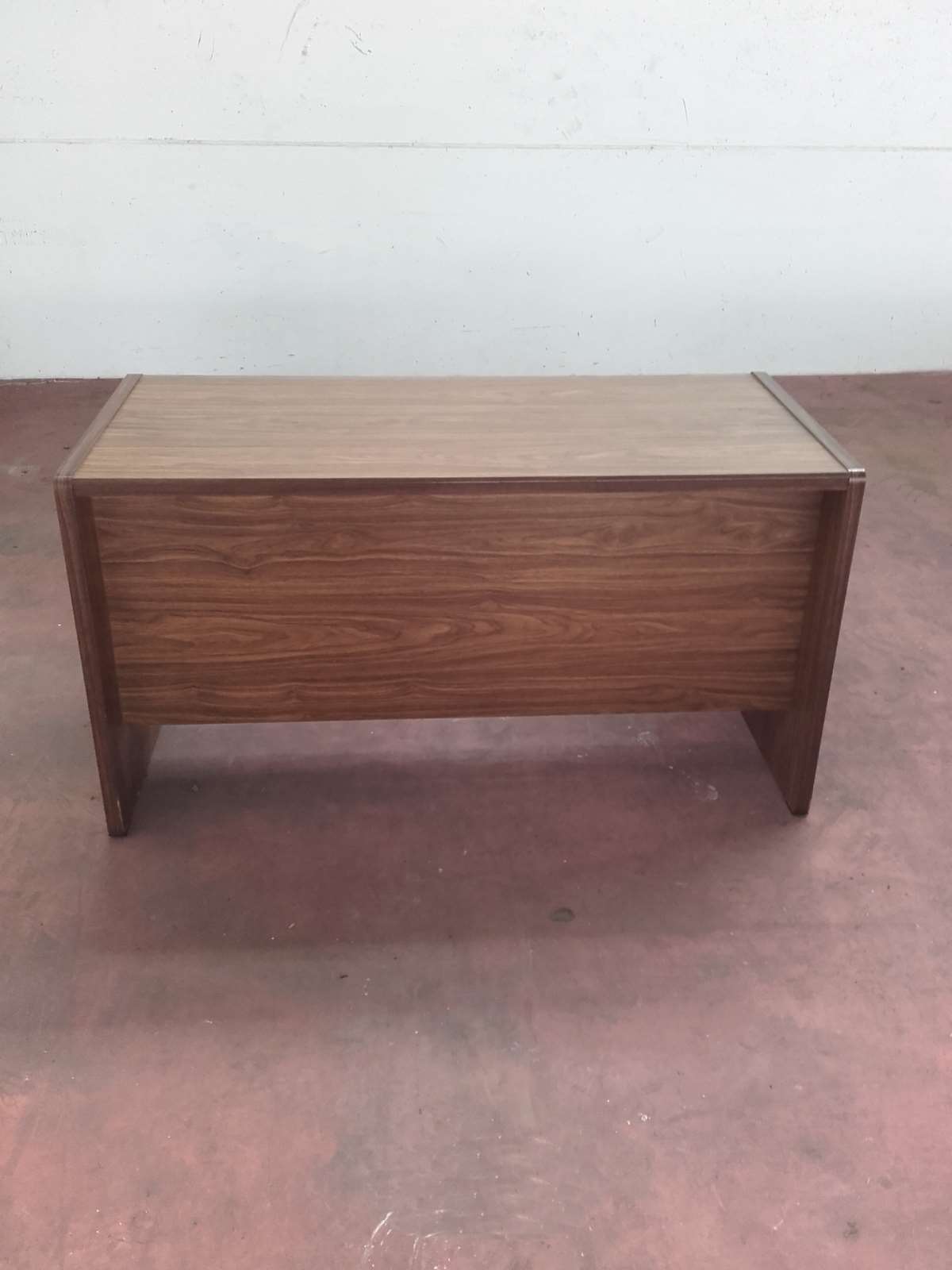 Office table