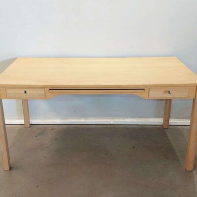 Mesa escritorio. Esc_08