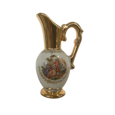 Small vase 11