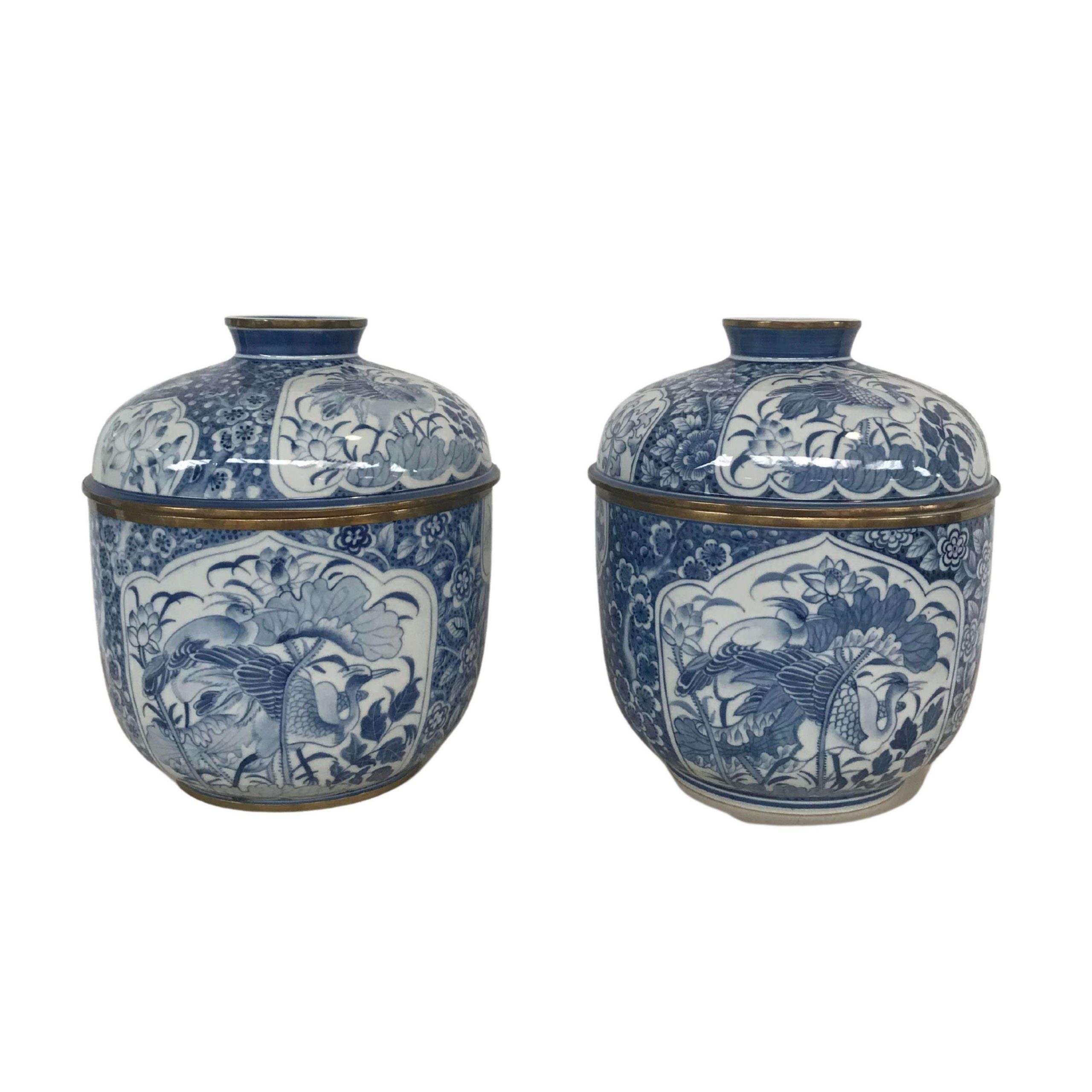 Vase M16