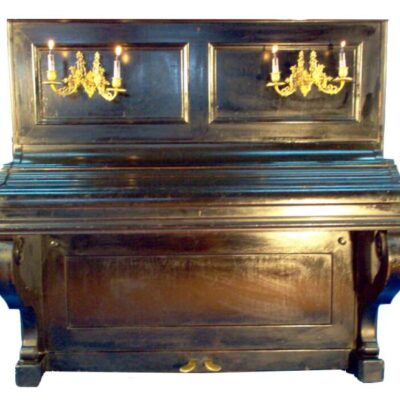 Black upright piano Ins_01