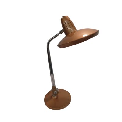 Desk lamp