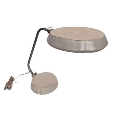 Desk lamp