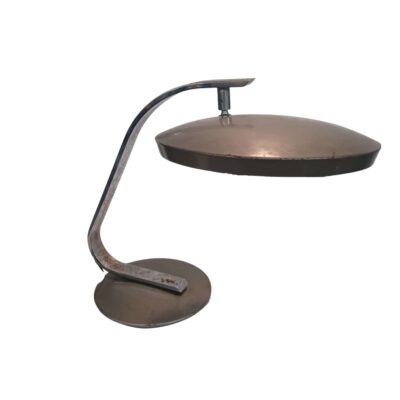 Desk lamp