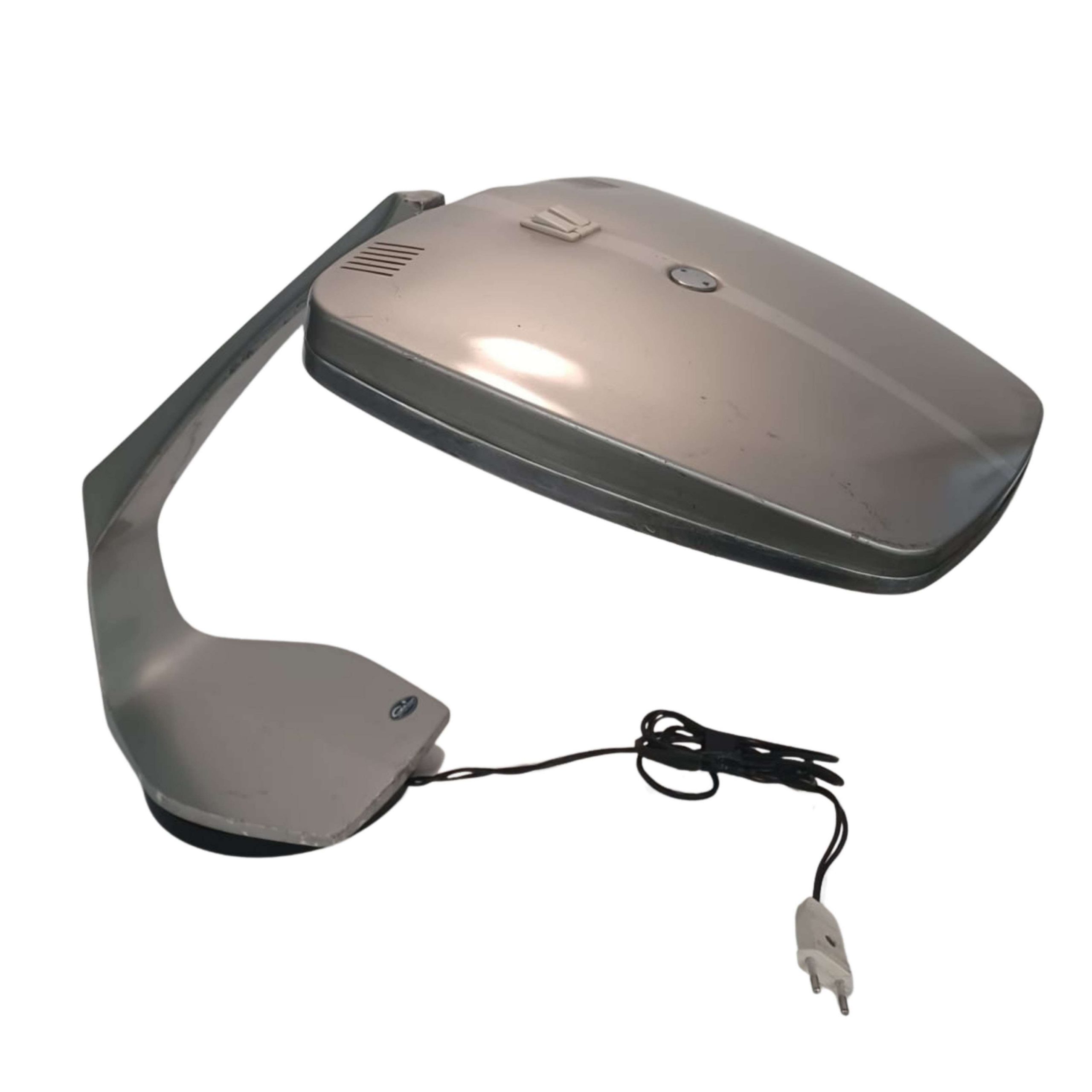 Desk lamp