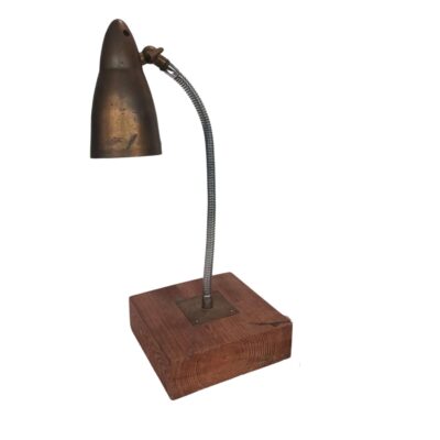 Desk lamp