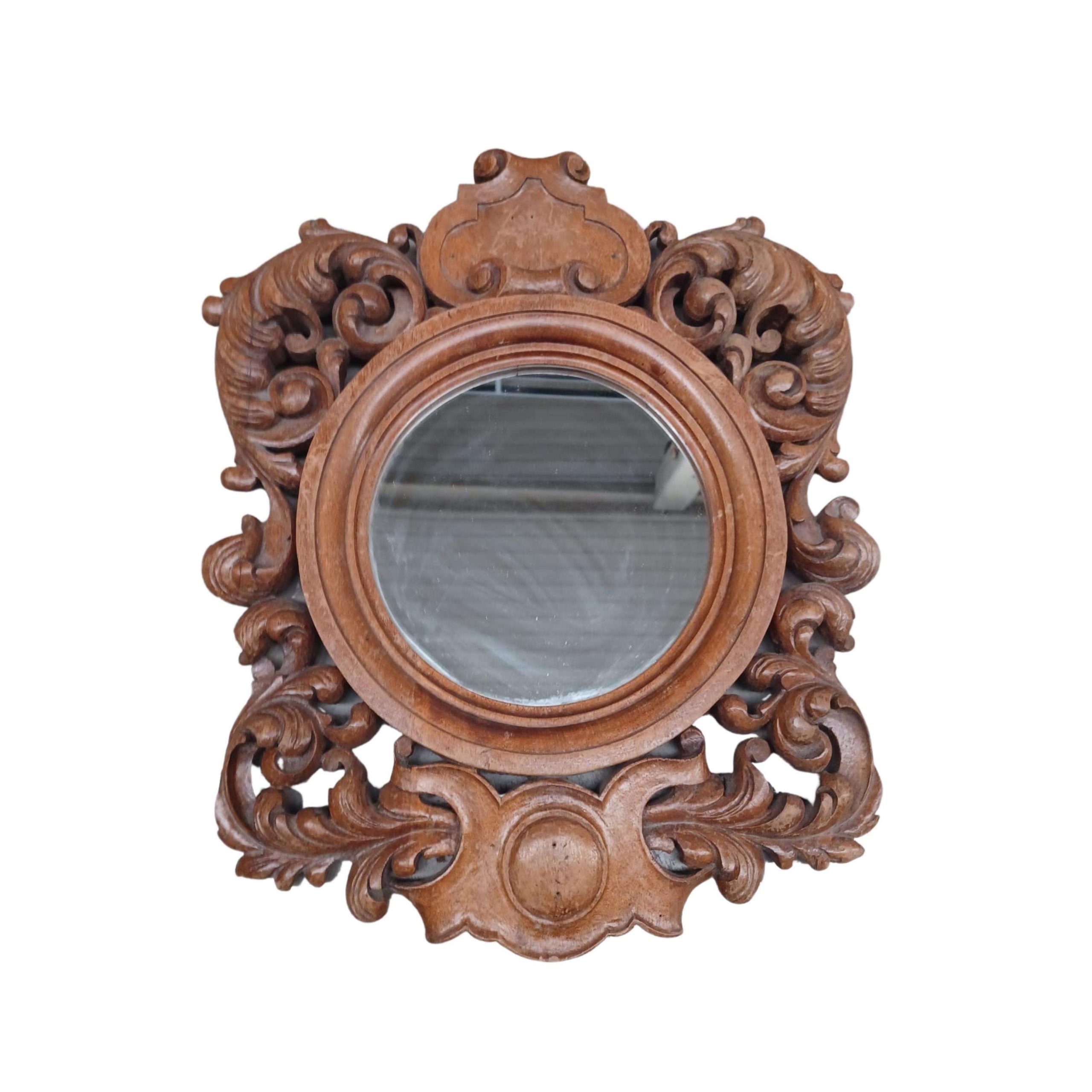 Wall mirror