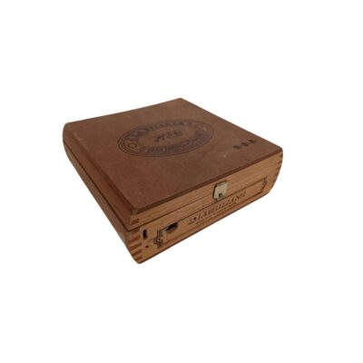 Wooden tobacco box