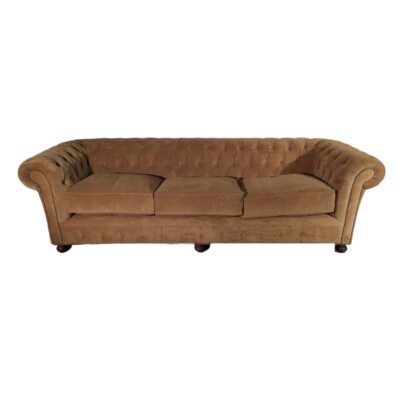 Brown 3-seater tufted sofa