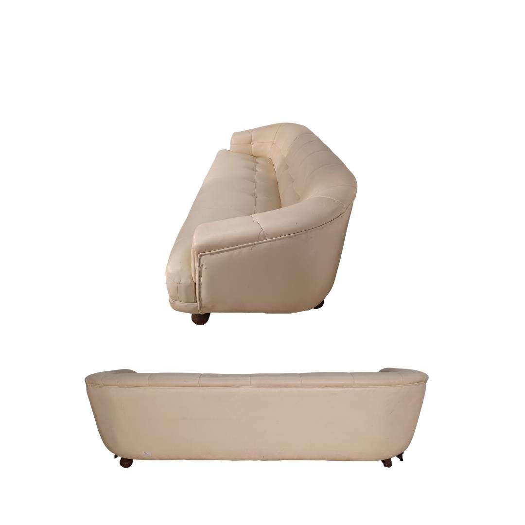 Sofa 01342 - Image 2