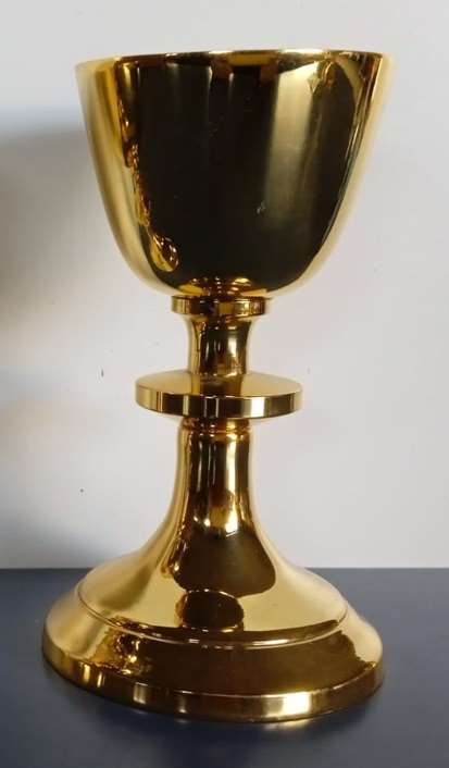 Golden Chalice 01601