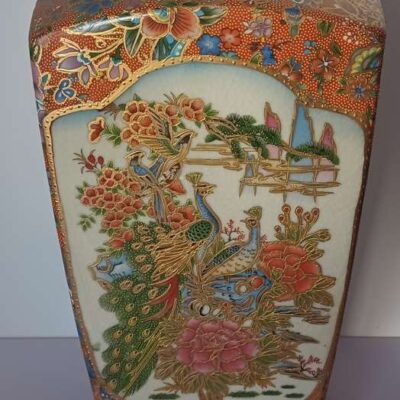 Enameled vase with oriental-inspired decoration 03045