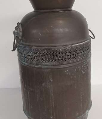 Antique religious metal altar vase 3064