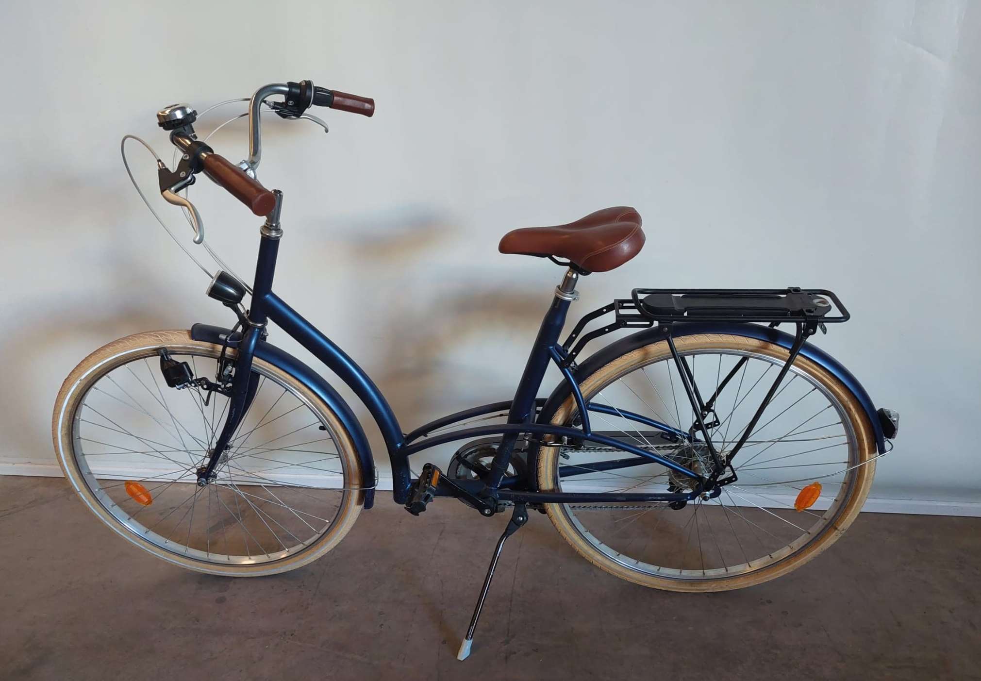 B-Twin Elops 320 Navy Blue Bike
