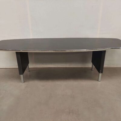 Office table