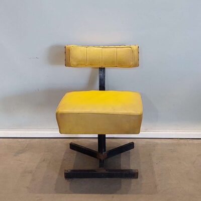 Silla amarilla 02499