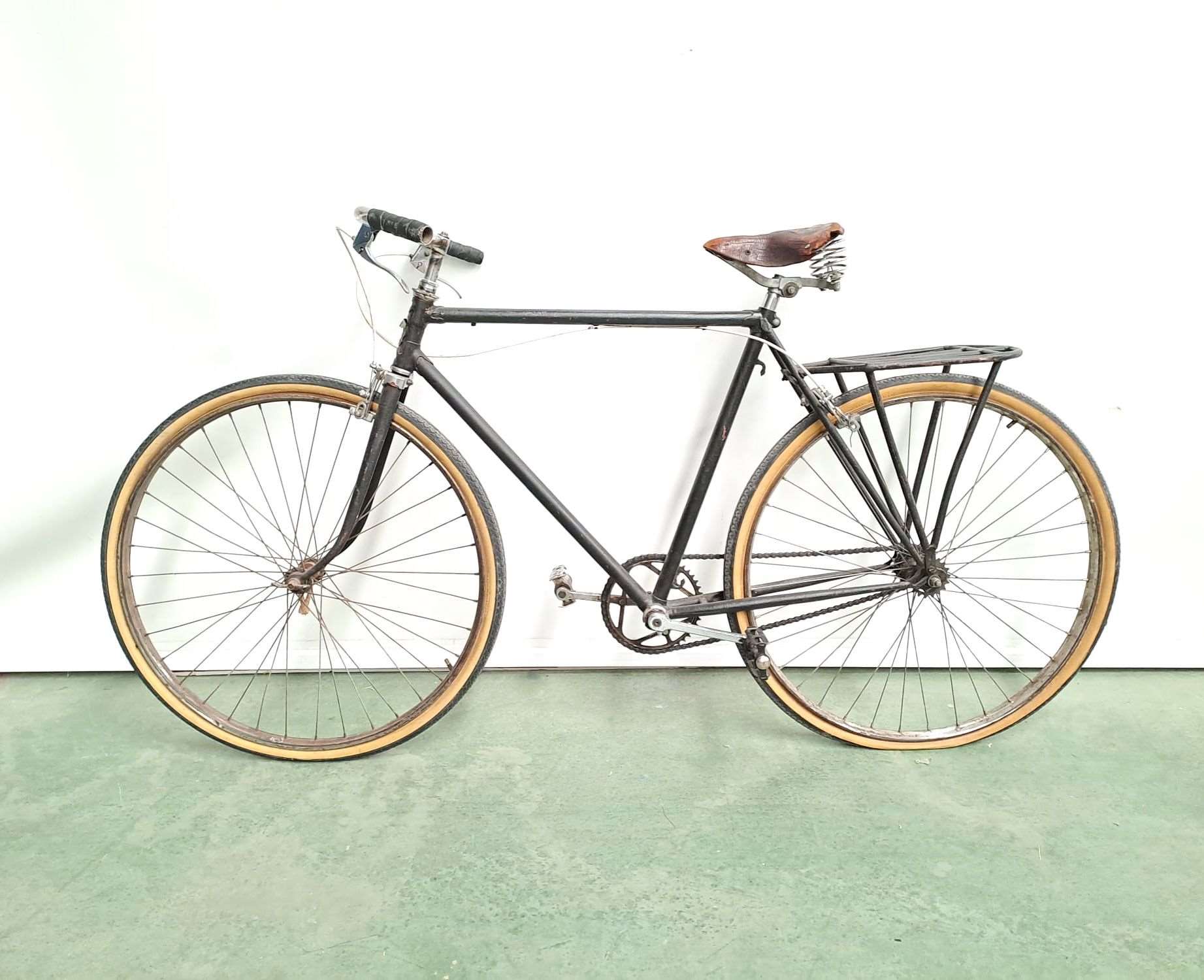 BH vintage 700 bicycle