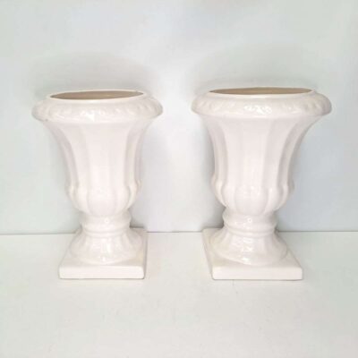White decorative tall cup 05440