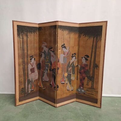 Oriental screen 04780
