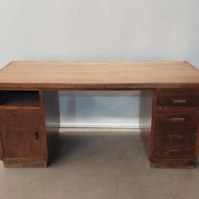 Office desk 05779