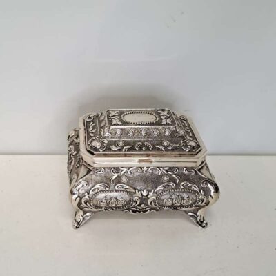 Classic silver-plated jewelry box 05804