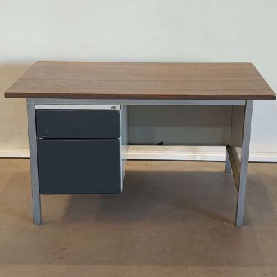 Mesa de oficina en hierro y madera. Mof_12