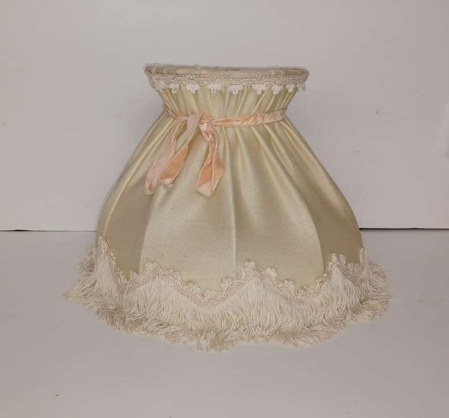 Lampshade. 04513