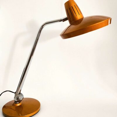 Gold lacquered desk lamp. Lesc_100