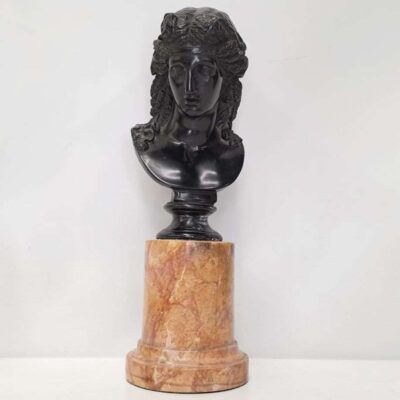 Bust of Ariadne. Fig_92