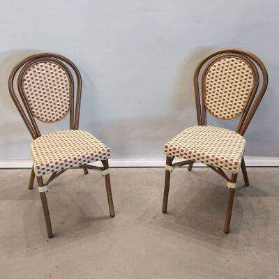 Dining chairs. 732