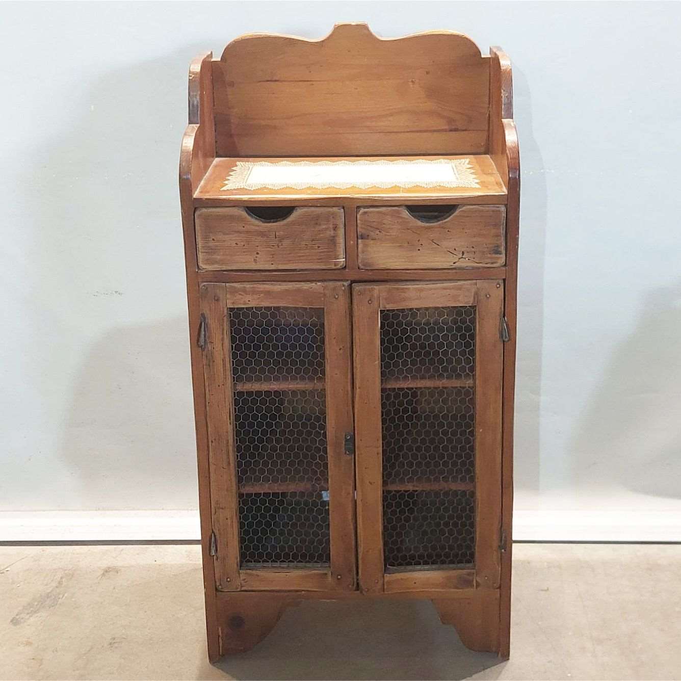 Pantry cabinet. 05752