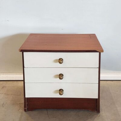 60s chest of drawers. 07206