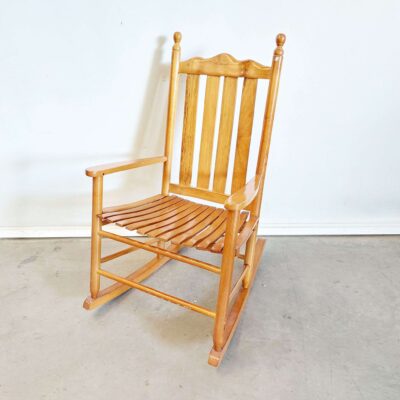Rocking chair. 07276