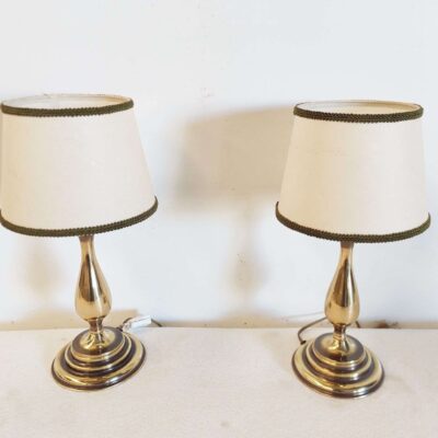 Bronze table lamp. 07254