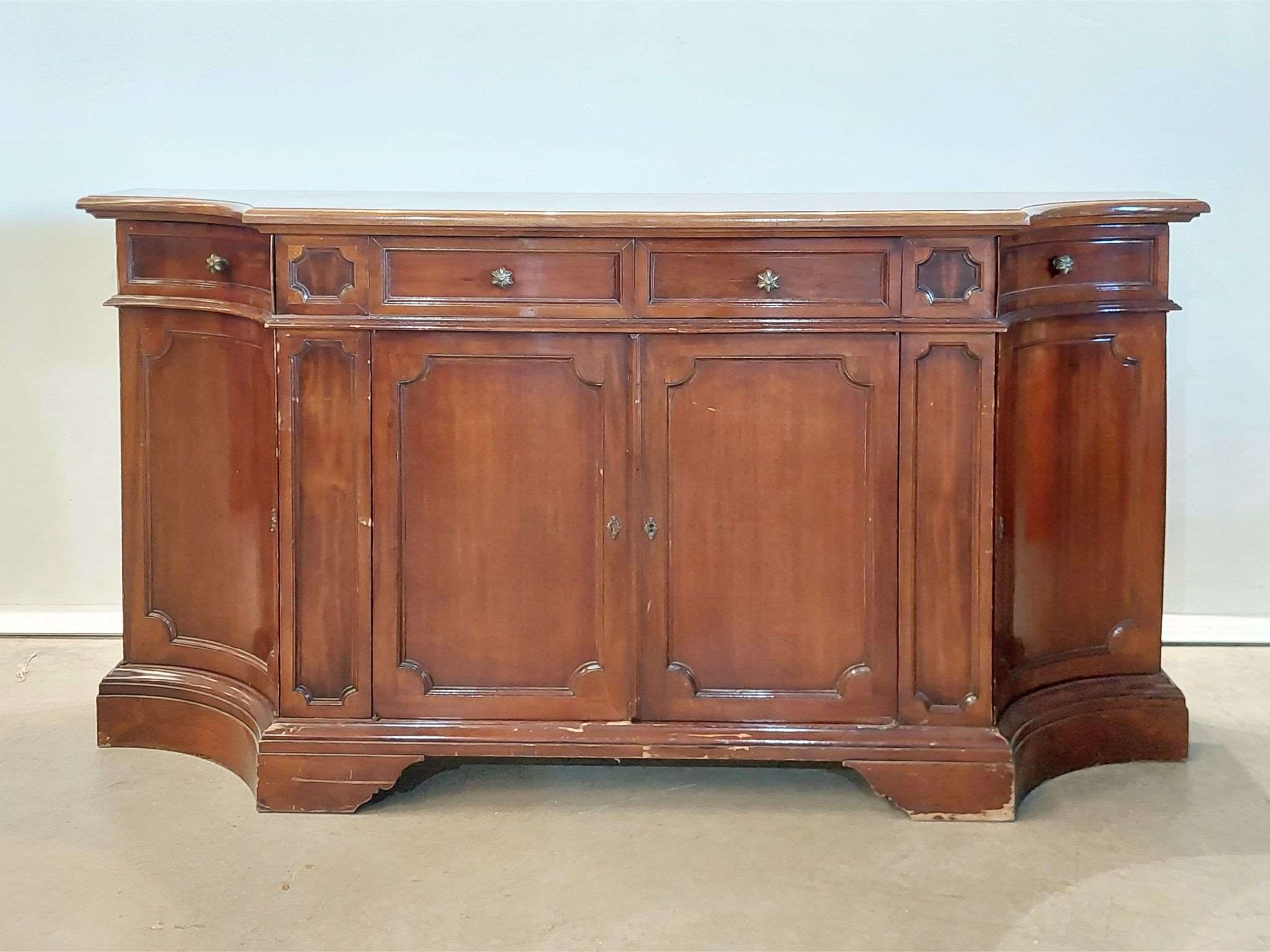 Wooden sideboard. 01715