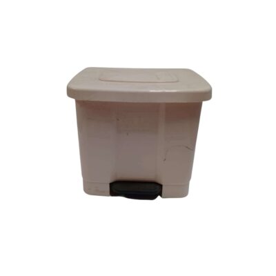 Small container wastebasket