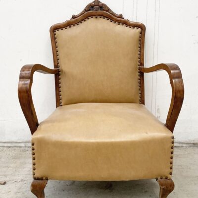 Barefoot chair 07717