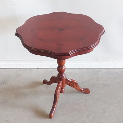 Edwardian style side table Vel_04