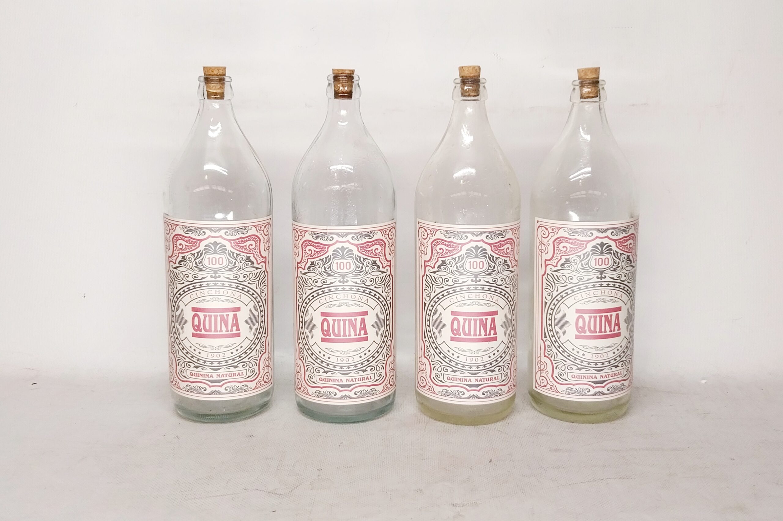 Botella Quina 09366
