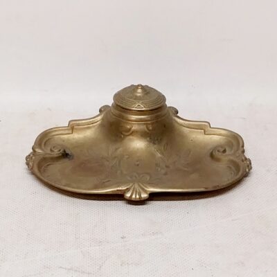 Antique metal inkwell. 01968