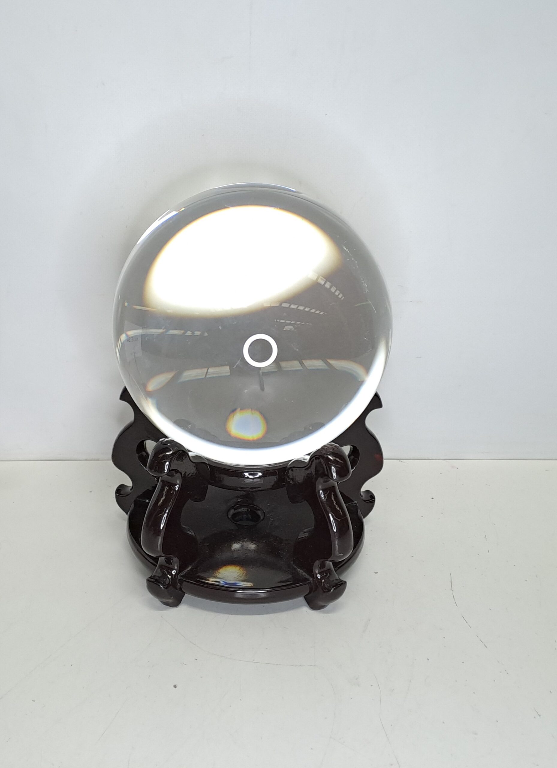 Adorno de bola de cristal. 03955