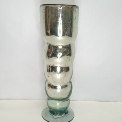 Decorative glass vase. 07036