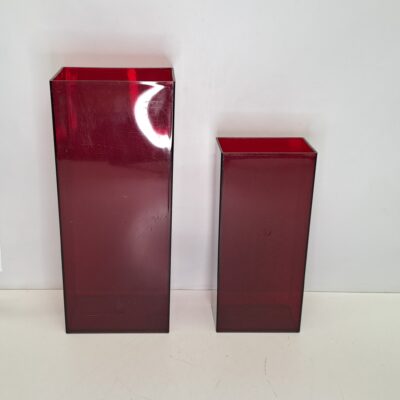 Rectangular vase. Jar_56