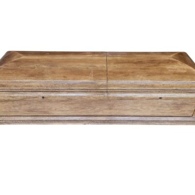 Rustic style coffin that can be used as a storage boot or decorative element rental for events, advertising, films and series.