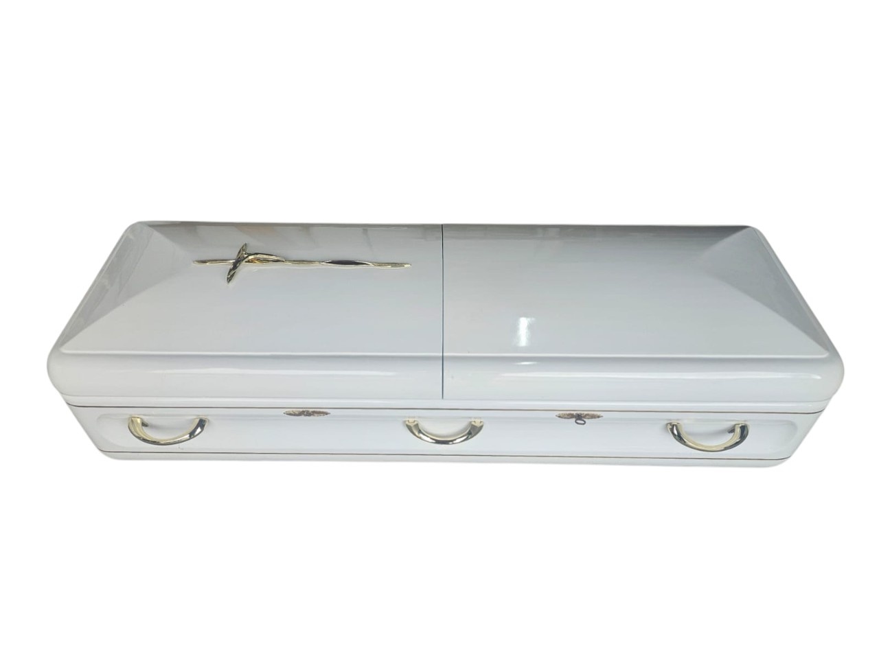 White coffin resembles the models of the Titan Orion series, known for their high gloss metallic finish and gold details, rental for events, advertising, films and series.