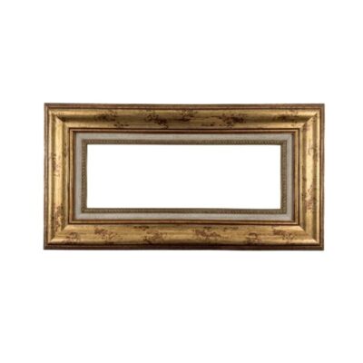 Este es un marco de madera dorada vintage para cuadros o espejos alquiler para eventos, publicidad, peliculas y series