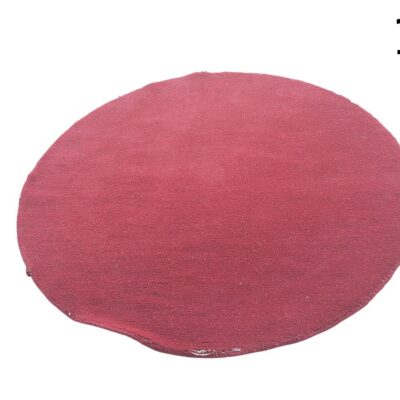 Alfombra redonda de algodón tejido plano en color granate alquiler para eventos, publicidad, peliculas y series