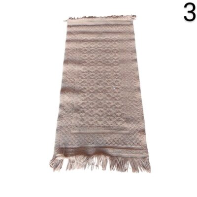 Alfombra tipo camino de mesa Safavieh Montauk Collection tejida a mano en algodón beige con flecos alquiler para eventos, publicidad, peliculas y series